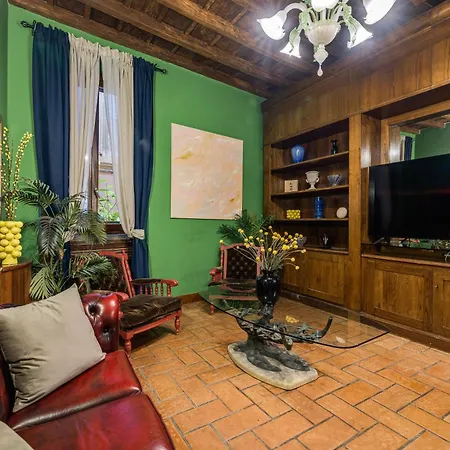 Fico Giallo - Piazza Navona Apartment-3